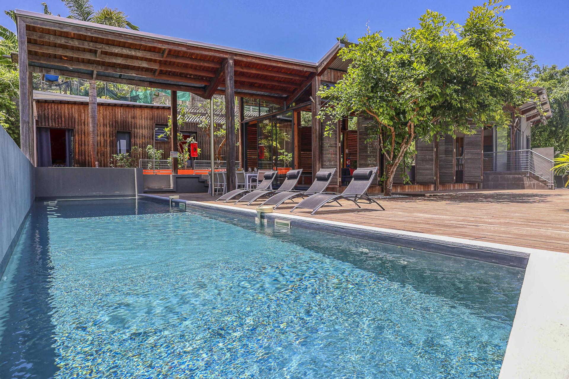 1.Location villa piscine Le Gosier Guadeloupe_Vue Ensemble